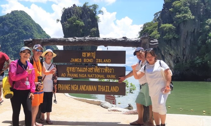 Gallery at James Bond Island by Speed Boat (mix picture)